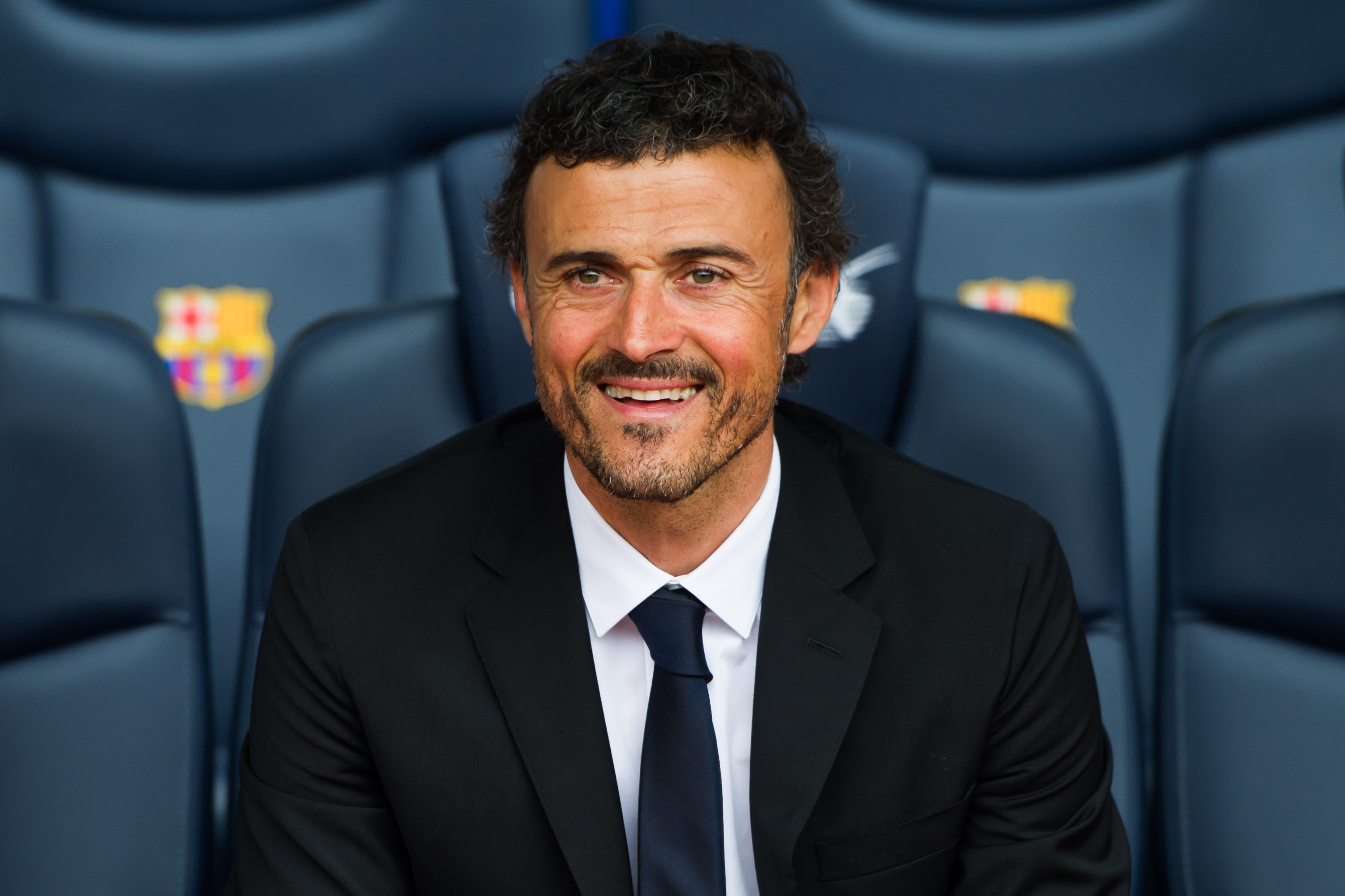 برشلونة تراقب إنريكي مع احتمالية رحيل تشافي المبكر