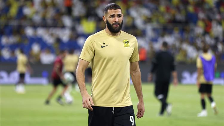 مستقبل كريم بنزيما مع الاتحاد السعودي موضع شك بعد مغادرته التدريب