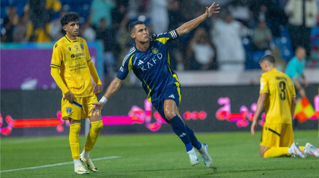 رونالدو يقود النصر لنهائي كأس السوبر السعودي بهدف وصناعة